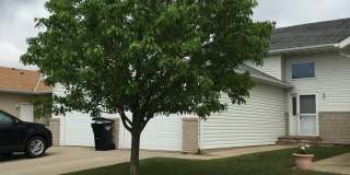 3 bedroom 2 bathroom Twinhome for rent! Gallery 1