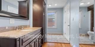 12 Lowell Place Gallery 19
