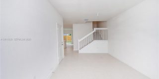 2642 SE 10 street Gallery 4