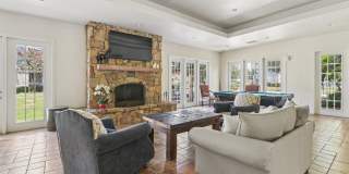 Westpond Apartment Homes Gallery 4