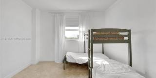 735 Crandon Blvd Gallery 11