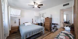 3917 Columbus Street Gallery 7