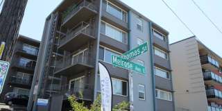 Clift House Apartments | Updated Homes Near Broadway and Light Rail Gallery 1