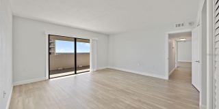 4141 BAYSHORE Boulevard Gallery 11