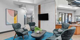 The Cosmopolitan Gallery 24