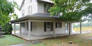 Charming Single Family Home Gallery 1