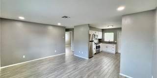 142 Harry Avenue S Gallery 6