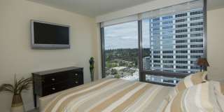 650 Bellevue Way NE Gallery 14