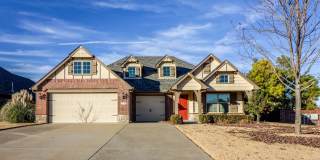 Beautiful 3 Bedroom House With Office In Jenks School District! Gallery 1