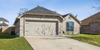 1800 Meadowlark Ln Gallery 1
