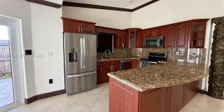 13781 SW 158th Ter Gallery 7