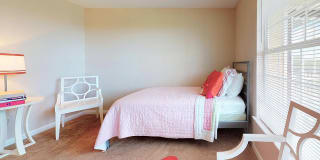 Ashley Cascade Gallery 13