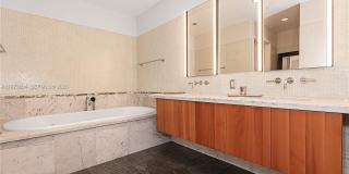 6101 Aqua Ave Gallery 18