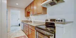 PRE-LEASE 4 BED 2 BATH – Updated Brick Home Near CU & Boulder Creek Path | Available August 2026 Gallery 25