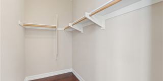 4291 White Hawk Gallery 14