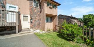 232 Oakville Avenue Gallery 1
