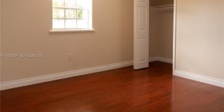 6384 SW 31st St Gallery 21