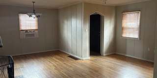 3120 Depew Street Gallery 6