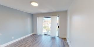 2252 Parker Street Gallery 1