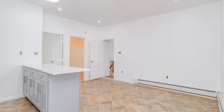 147 AVENUE E Gallery 4