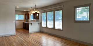 STUDENTS WELCOME! Charming 3 Bed 2 Bath Single Family Home in Old Town Gallery 5