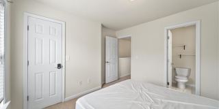 205 16th Street NW Gallery 15
