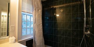 Entire House on 1 Acre of Land! - 8 Bedroom Gallery 42