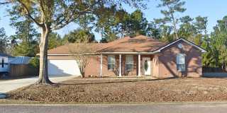 Newly Updated Three bedroom with Fenced Yard Gallery 1