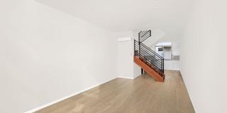 Exceptional 3 bdrm+office Modern Townhome Gallery 4