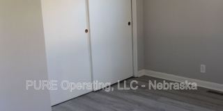 670 S. 69th Street Gallery 21