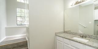 BEAUTIFULLY UPDATED 3-BEDROOM HOME IN TIMBER RIDGE Gallery 33