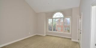 103 WASHINGTON SQUARE Court Gallery 23