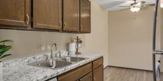 Eastgate Apartments Gallery 79