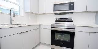 16990 NE 5th Ct Gallery 8