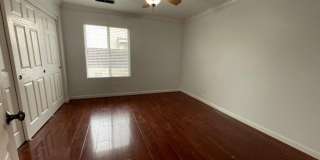 2 Bed 1 Bath Elk Grove Home Gallery 14