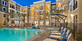 District at Biltmore Apartments Phoenix Gallery 17