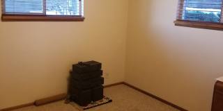 Downtown Burien duplex - main floor rambler unit - 3 bedroom 1 bath, storage & washer/dryer! Available August 10th! Downtown Burien duplex - main floor rambler unit - 3 bedroom 1 bath, storage & washer/dryer! Available August 10th! Gallery 14