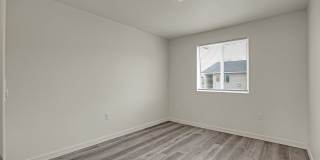 #148 WALNUT SPRINGS Gallery 33