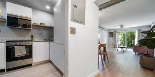 1900 Meridian Ave Gallery 10