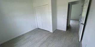 1701 NE 44th Terrace Gallery 4