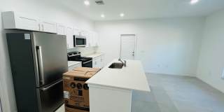 BRAND NEW ONE BEDROOM, ONE BATH-ONE CAR GARAGE- SOUTH LEHIGH ACRES BRAND NEW ONE BEDROOM, ONE BATH-ONE CAR GARAGE- SOUTH LEHIGH ACRES Gallery 8
