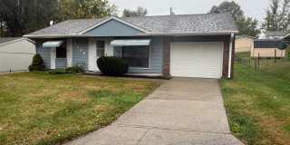 Cozy 2-Bedroom with Garage on a Spacious Lot Gallery 1