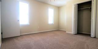 Large House with A/C, deck, updated kitchen, laundry, pet friendly September 1st Gallery 19
