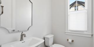 End-Unit Townhome with Private Rooftop Terrace in Myers Park!! Gallery 30