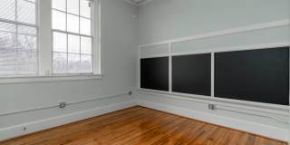 425 E. Washington Ave, 401-202 Gallery 3