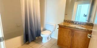 411 W Seaside Way Gallery 23