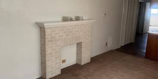 120 W Heron Street Gallery 9