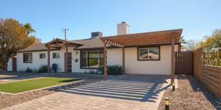 Charming 4BR House in Scottsdale Gallery 1