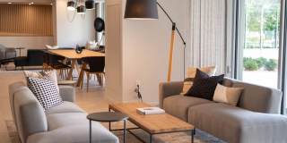 The Fenley Gallery 13