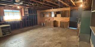 3 Bedroom Home N side of Newberg Gallery 14